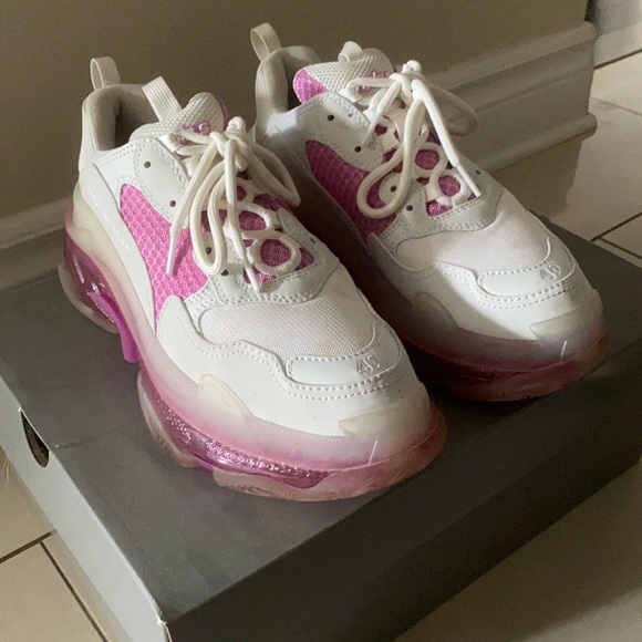 Balenciaga Shoes - Balenciaga Triple S Pink & White colourway
